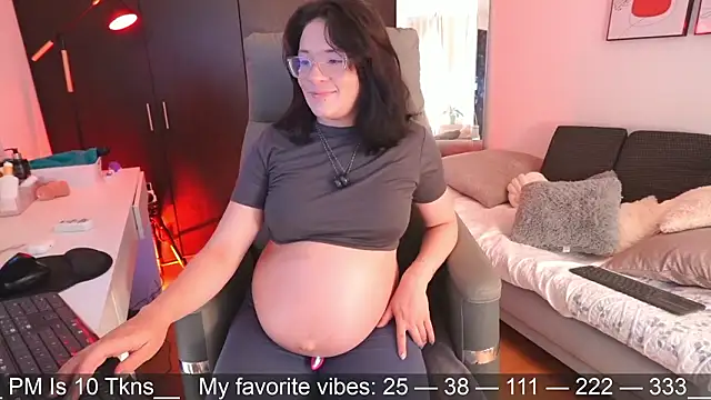 Anah s online show from March 2026 09:25:01 PM