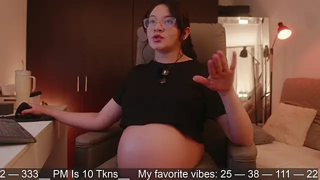 Anah s online show from April 2026 11:09:02 PM