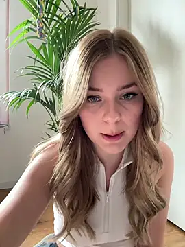 MaribelRiver online show from February 2026 01:19:01 PM