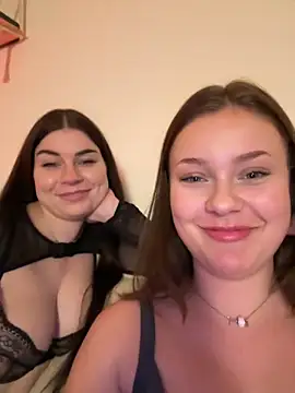 MaribelRiver online show from November 2025 05:45:02 PM