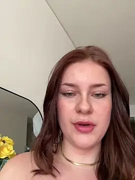 MaribelRiver online show from June 2026 02:33:02 PM