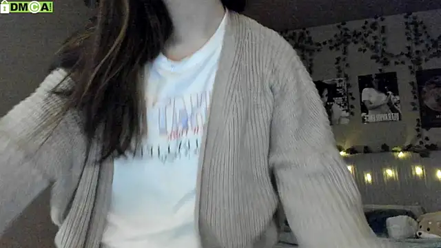 Snapshot of Anisawithlove chatting on October 2025 05:06:01 AM Anisawithlove online show from October 2025 05:06:01 AM