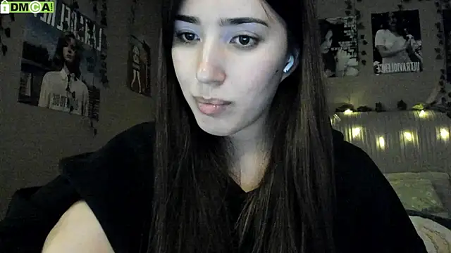 Snapshot of Anisawithlove chatting on November 2025 01:00:02 PM Anisawithlove online show from November 2025 01:00:02 PM