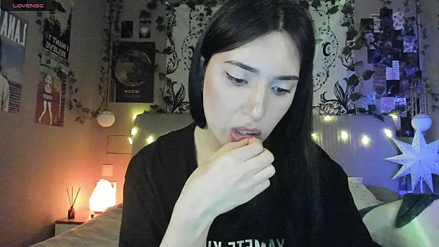 Anisawithlove online show from February 2025 06:09:02 PM