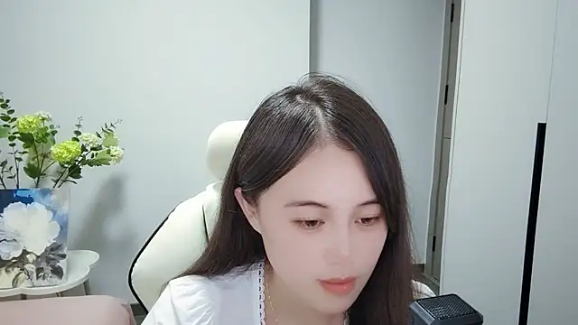 Snapshot of Wofeifei-baby chatting on September 2025 03:49:01 PM Wofeifei-baby online show from September 2025 03:49:01 PM