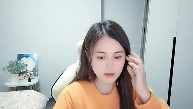 Snapshot of Wofeifei-baby chatting on March 2025 03:32:02 PM Wofeifei-baby online show from March 2025 03:32:02 PM