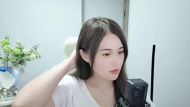 Snapshot of Wofeifei-baby chatting on September 2025 03:34:02 PM Wofeifei-baby online show from September 2025 03:34:02 PM