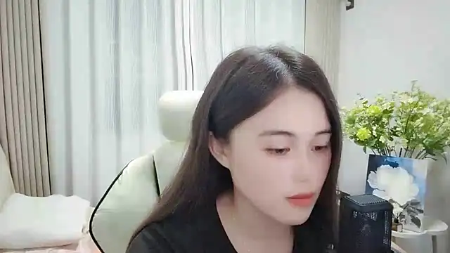 Snapshot of Wofeifei-baby chatting on September 2025 03:00:02 PM Wofeifei-baby online show from September 2025 03:00:02 PM