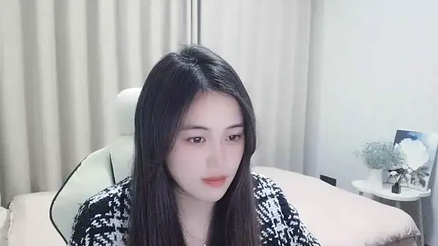 Snapshot of Wofeifei-baby chatting on December 2024 03:39:02 PM Wofeifei-baby online show from December 2024 03:39:02 PM