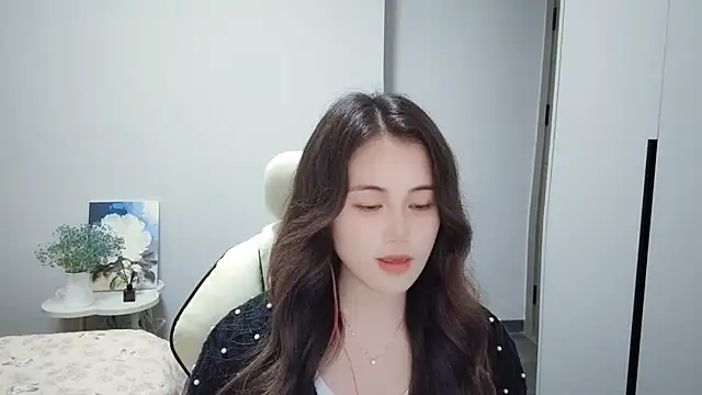 Snapshot of Wofeifei-baby chatting on March 2025 03:28:02 PM Wofeifei-baby online show from March 2025 03:28:02 PM