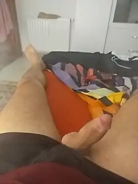 biiigbosss88 online show from October 2025 08:43:01 PM