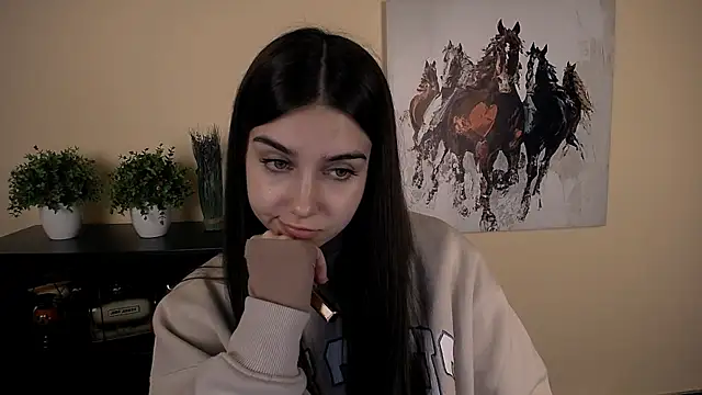 Lili magic online show from November 2025 08:47:01 AM