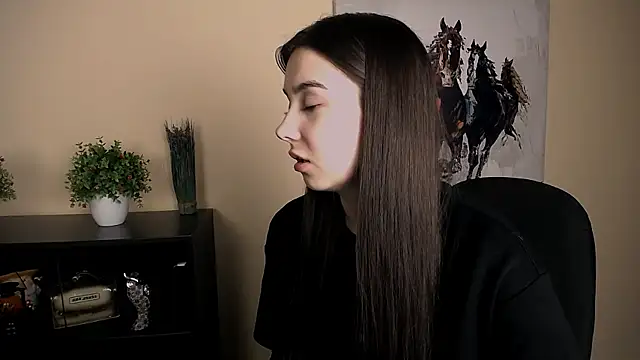 Lili magic online show from December 2025 09:57:02 AM