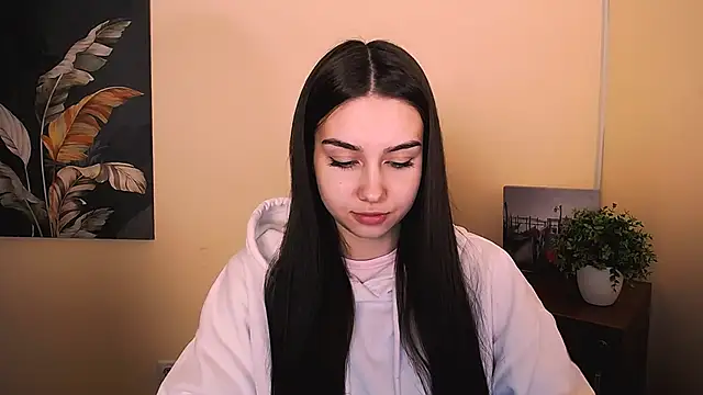 Lili magic online show from September 2025 12:44:02 PM