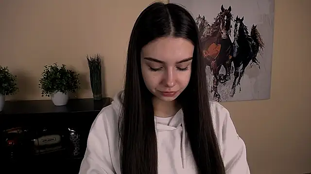 Lili magic online show from December 2025 10:25:02 AM