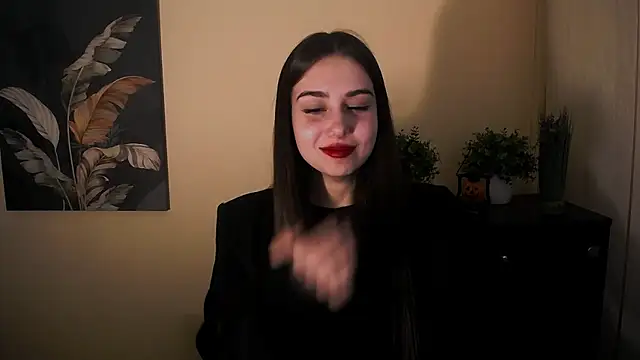 Lili magic online show from October 2025 12:13:02 PM