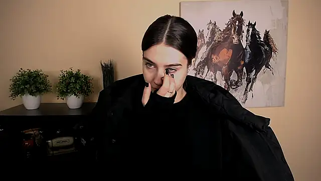 Lili magic online show from February 2026 04:05:01 PM