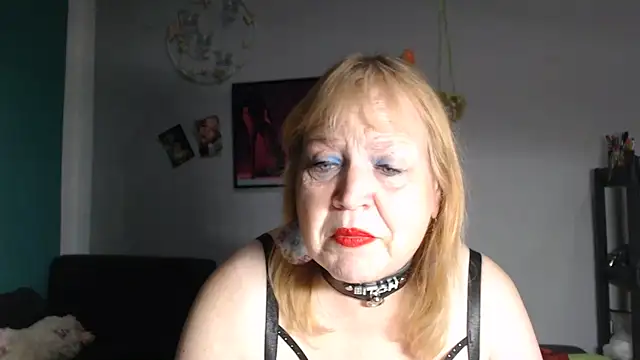 Blasflittchen online show from June 2026 09:45:02 PM