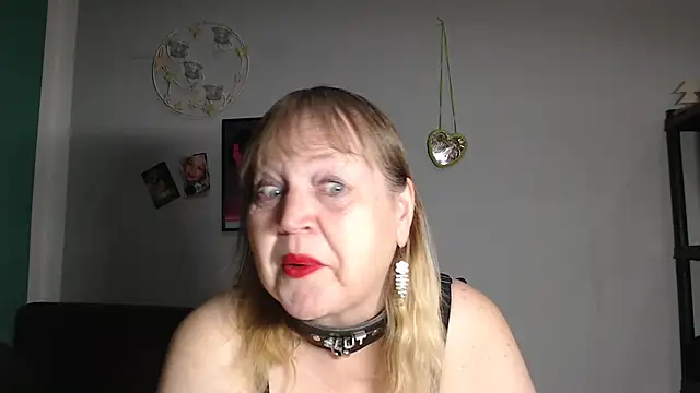 Blasflittchen online show from November 2025 09:51:02 PM