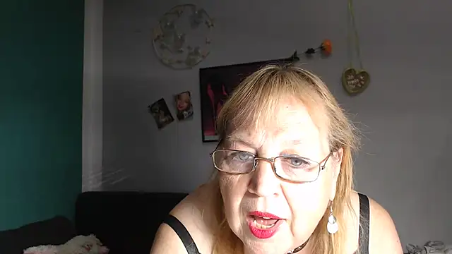 Blasflittchen online show from July 2026 02:58:01 PM
