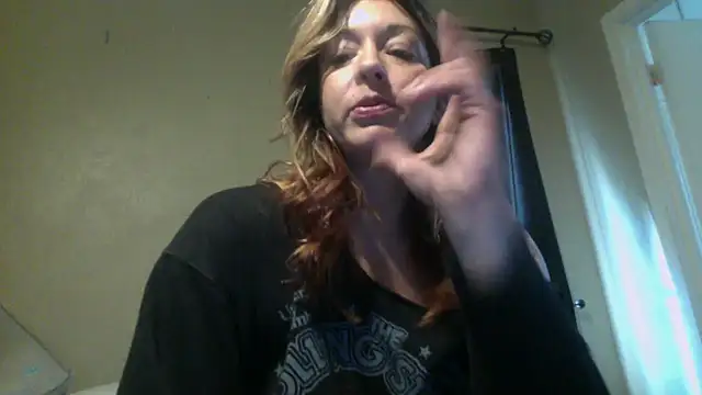 bella8769 online show from February 2026 04:08:02 PM