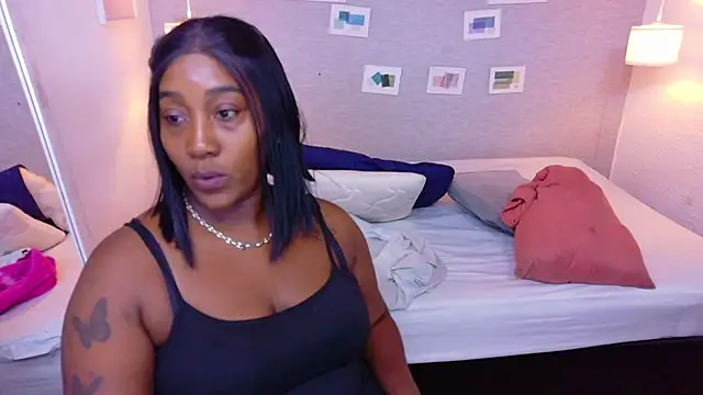 kiara evanss online show from May 2026 12:03:02 AM