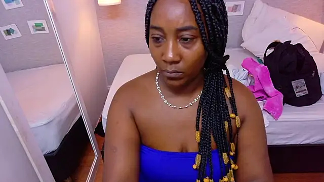 kiara evanss online show from September 2025 02:39:02 PM