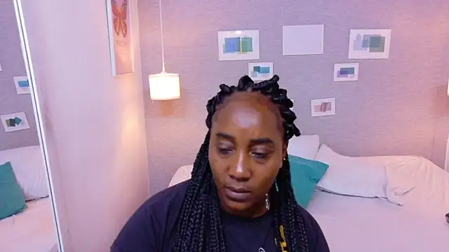 kiara evanss online show from October 2025 11:35:01 PM