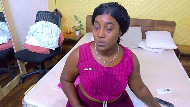 kiara evanss online show from February 2026 03:08:02 PM