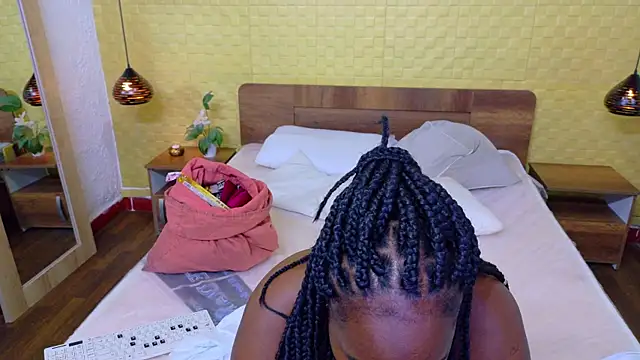 kiara evanss online show from November 2025 02:34:02 PM