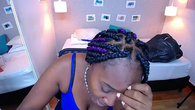 kiara evanss online show from March 2025 02:12:01 PM