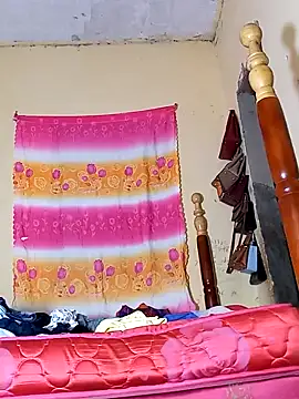 pretty amaal online show from March 2025 09:43:01 PM