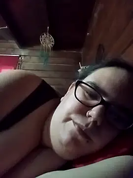 Snapshot of gatitabuena-90 chatting on February 2026 06:54:02 AM gatitabuena-90 online show from February 2026 06:54:02 AM