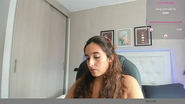 emma  smith1 online show from January 2026 05:27:02 PM