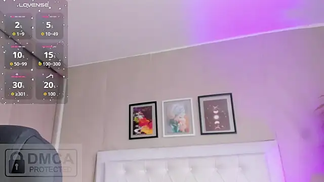 emma  smith1 online show from April 2026 12:45:01 PM