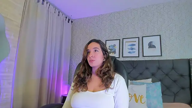 emma  smith1 online show from March 2025 11:12:02 AM