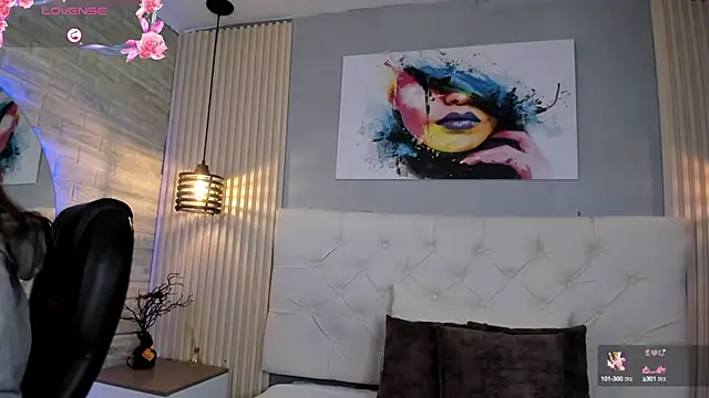 emma  smith1 online show from September 2025 12:12:01 PM