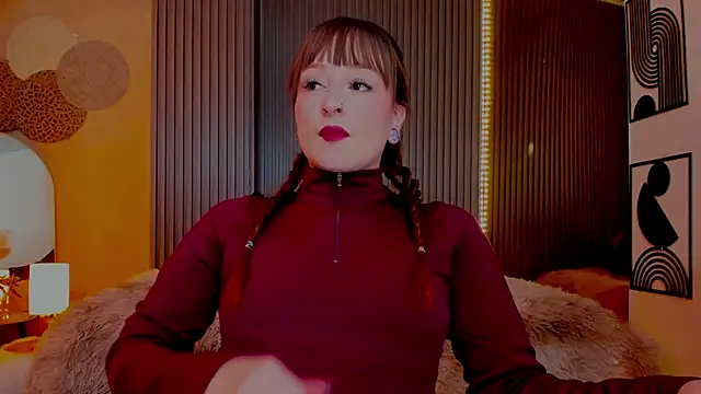 Snapshot of HalaanaTendeer chatting on December 2025 12:04:02 PM HalaanaTendeer online show from December 2025 12:04:02 PM