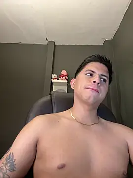 Niicky1  online show from March 2026 01:36:02 PM