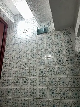 Niicky1  online show from March 2026 08:49:02 PM