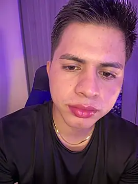 Niicky1  online show from April 2026 01:57:01 PM