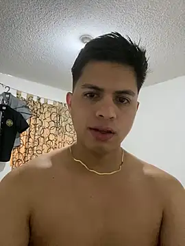 Snapshot of Niicky1_ chatting on February 2025 01:58:01 AM Niicky1  online show from February 2025 01:58:01 AM