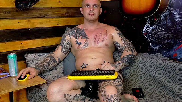 MrrKray online show from April 2026 03:54:02 PM