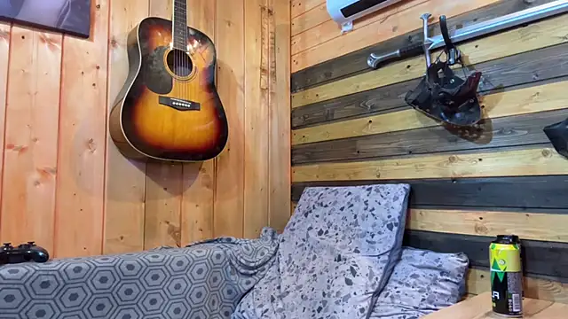 MrrKray online show from March 2026 09:16:01 PM