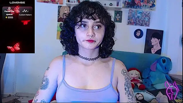 Snapshot of kitty22_ chatting on November 2025 12:53:02 PM kitty22 online show from November 2025 12:53:02 PM