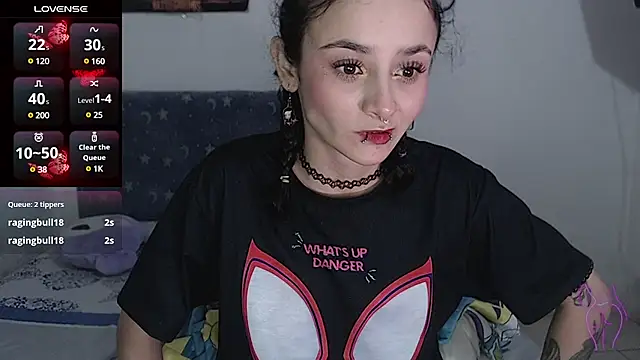 kitty22  online show from March 2025 02:34:02 PM