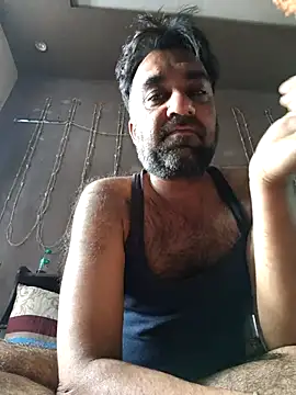 lund lol online show from April 2026 02:35:01 AM