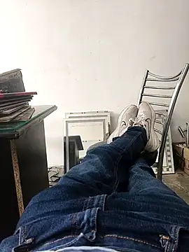 Snapshot of lund_lol chatting on October 2025 10:36:01 AM lund lol online show from October 2025 10:36:01 AM