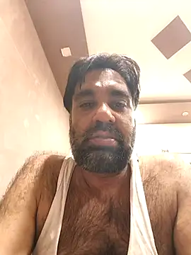 Snapshot of lund_lol chatting on October 2025 12:28:01 PM lund lol online show from October 2025 12:28:01 PM