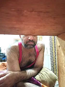 Snapshot of lund_lol chatting on November 2025 06:19:01 PM lund lol online show from November 2025 06:19:01 PM